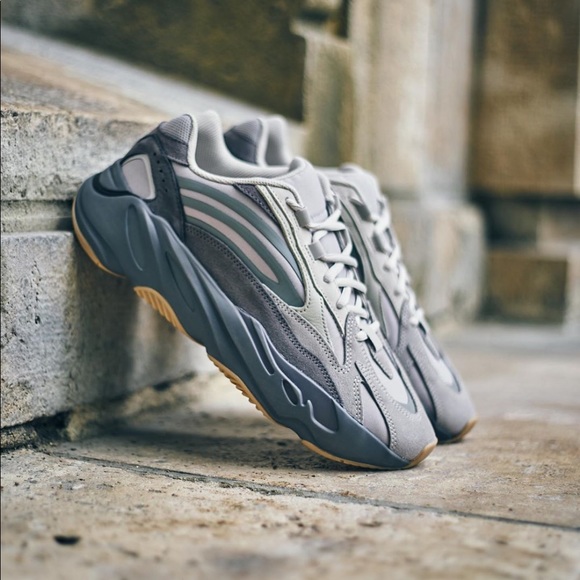 tephra shoes